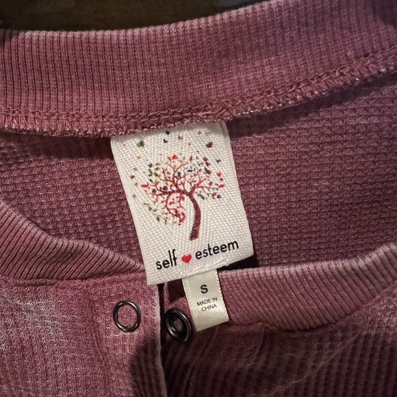 Crop Top - Picture 4 of 5